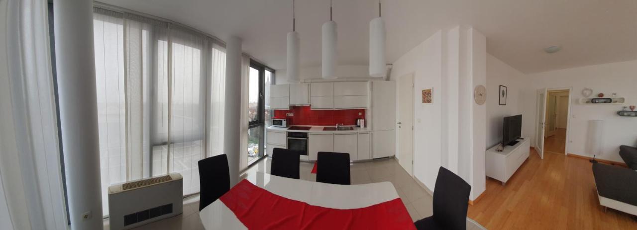 Penthouse Heart Of Slavonia **** Apartment Dakovo Luaran gambar
